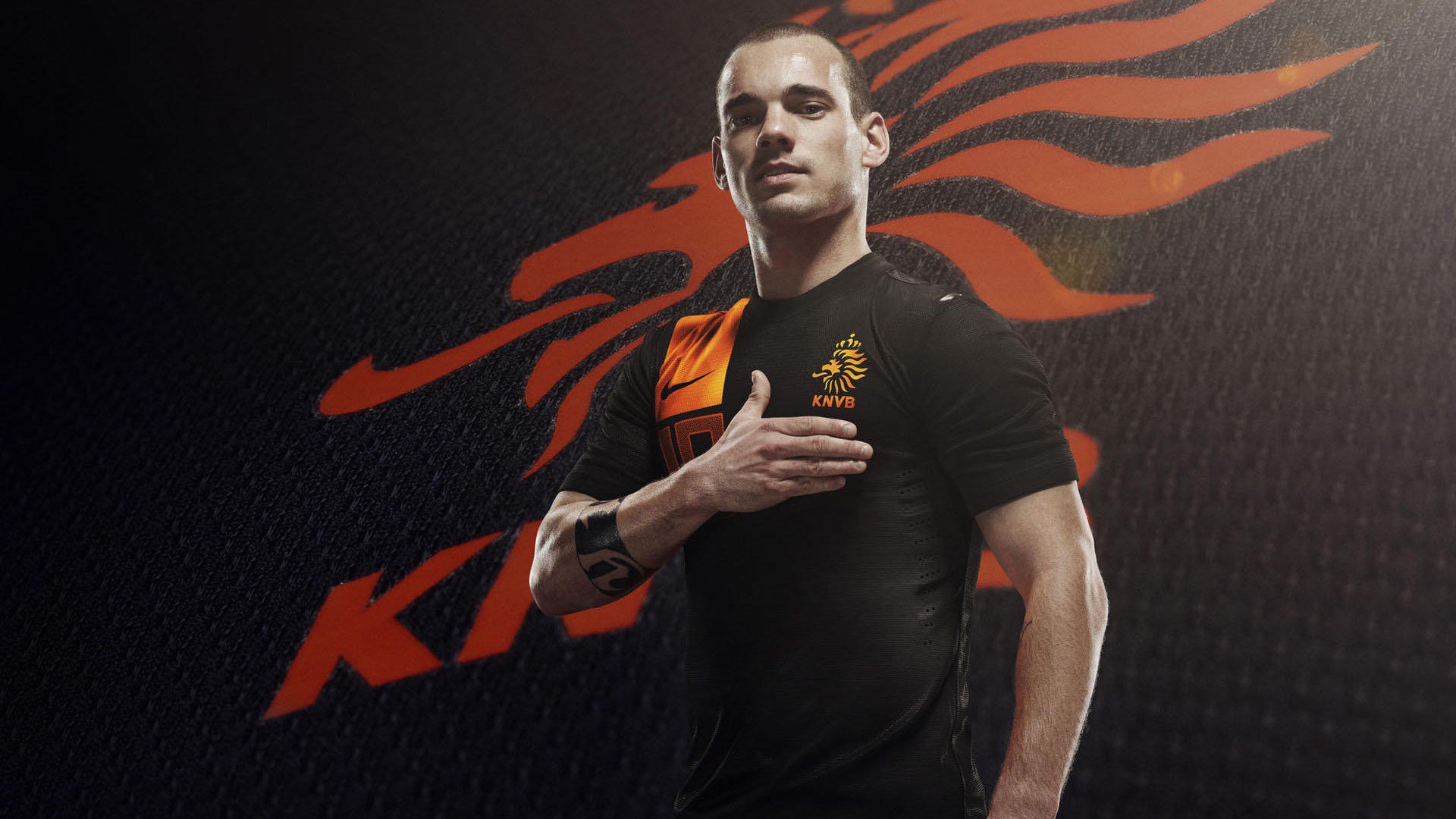 世界杯“梦幻边后卫”左右开弓传中制造杀机